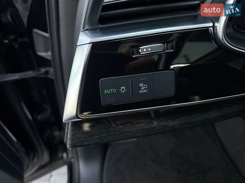 Позашляховик / Кросовер Audi Q7 2020 в Львові