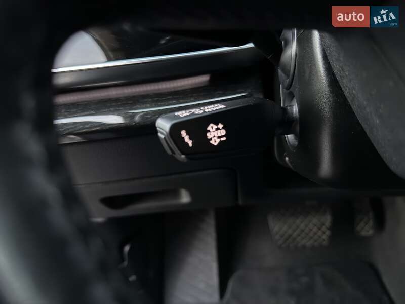 Позашляховик / Кросовер Audi Q7 2020 в Львові