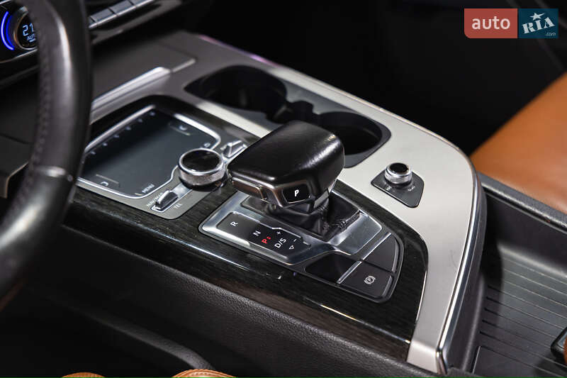 Внедорожник / Кроссовер Audi Q7 2016 в Луцке фото 25 Внедорожник / Кроссовер Audi Q7 2016 в Луцке