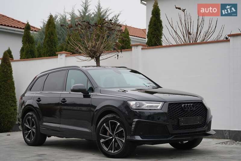 Внедорожник / Кроссовер Audi Q7 2017 в Одессе