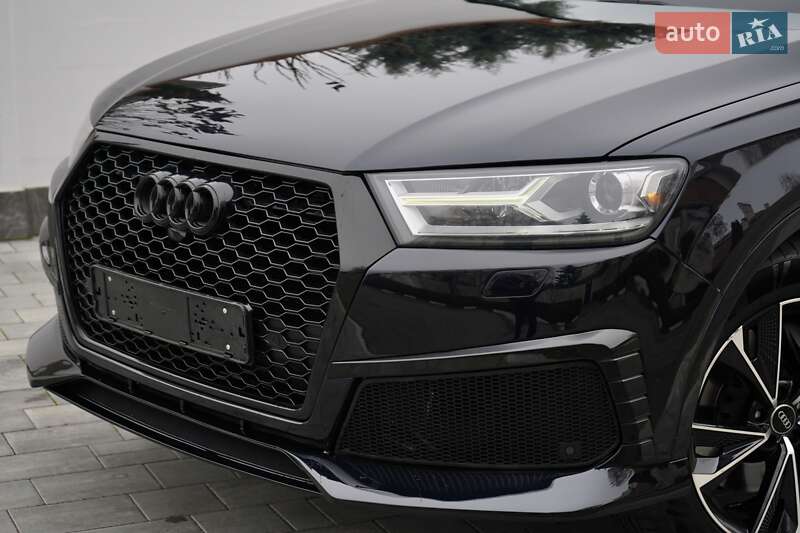 Внедорожник / Кроссовер Audi Q7 2017 в Одессе