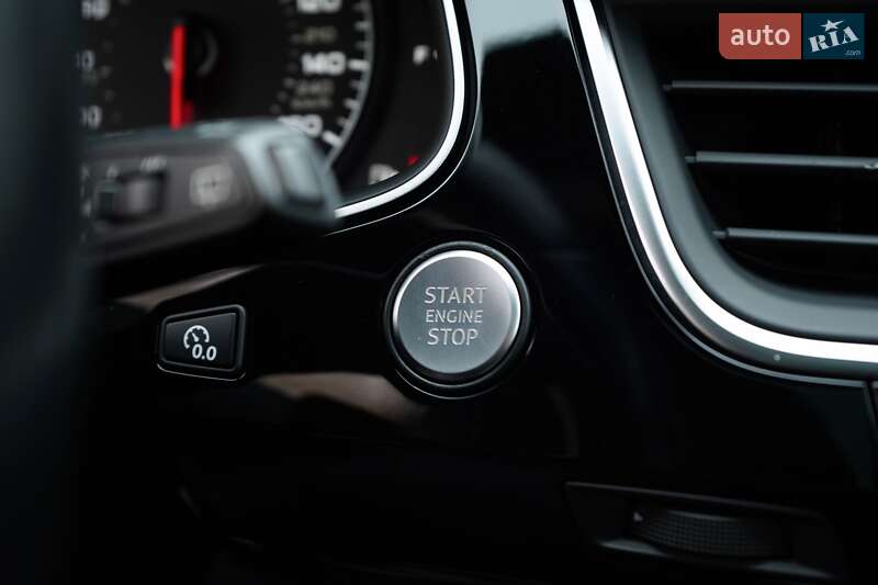 Внедорожник / Кроссовер Audi Q7 2017 в Одессе