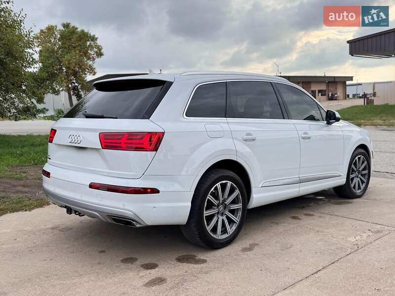 Внедорожник / Кроссовер Audi Q7 2019 в Хмельницком