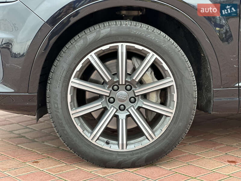 Внедорожник / Кроссовер Audi Q7 2018 в Одессе