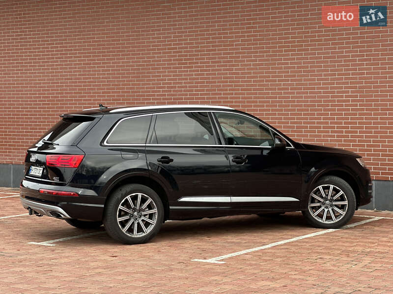 Внедорожник / Кроссовер Audi Q7 2018 в Одессе