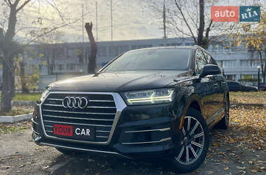 Позашляховик / Кросовер Audi Q7 2016 в Києві