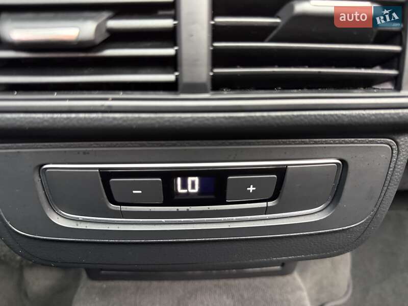 Позашляховик / Кросовер Audi Q7 2017 в Львові