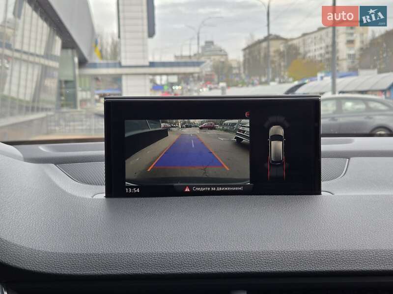 Внедорожник / Кроссовер Audi Q7 2016 в Киеве