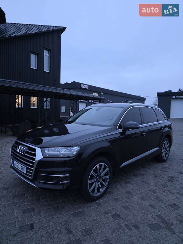 Внедорожник / Кроссовер Audi Q7 2017 в Белой Церкви