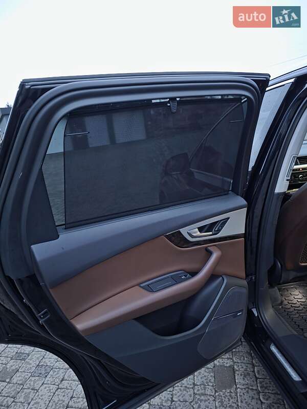 Внедорожник / Кроссовер Audi Q7 2017 в Белой Церкви