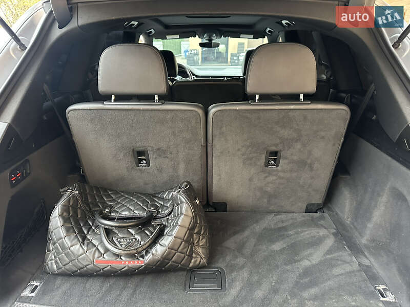 Внедорожник / Кроссовер Audi Q7 2017 в Ужгороде