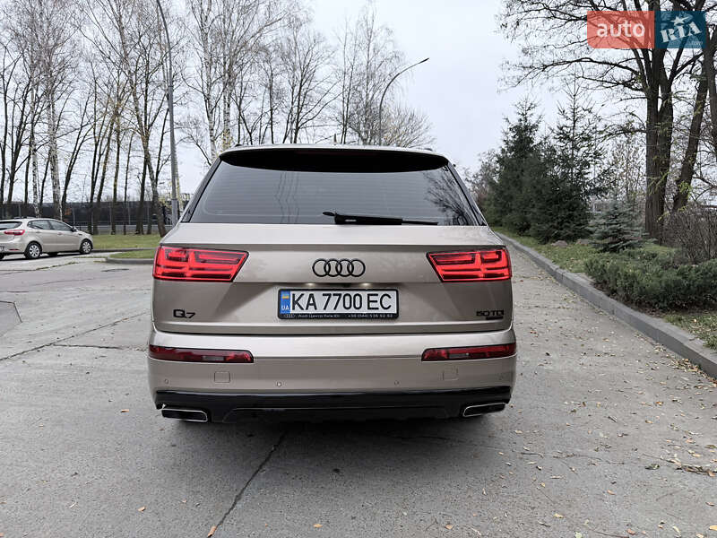 Внедорожник / Кроссовер Audi Q7 2018 в Киеве фото 13 Внедорожник / Кроссовер Audi Q7 2018 в Киеве