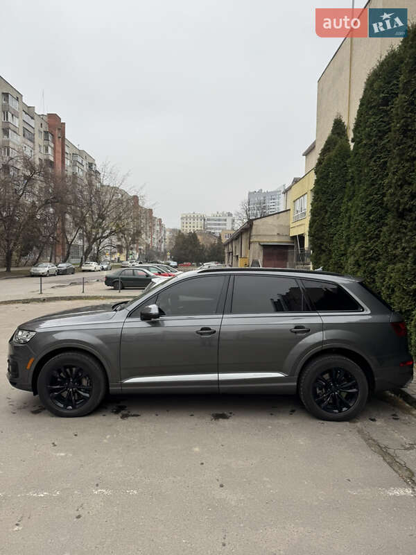 Внедорожник / Кроссовер Audi Q7 2018 в Львове