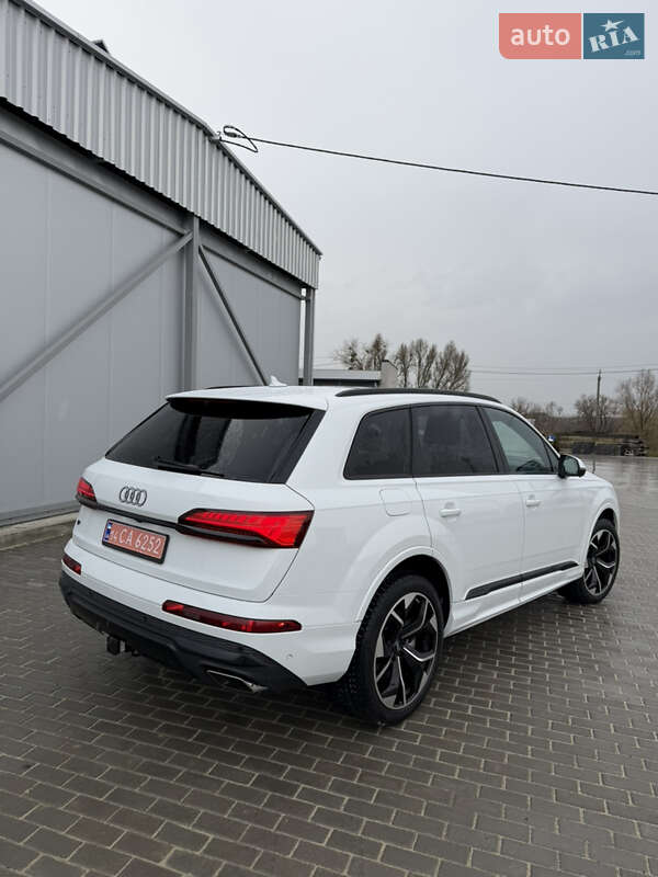 Внедорожник / Кроссовер Audi Q7 2025 в Львове фото 5 Внедорожник / Кроссовер Audi Q7 2025 в Львове