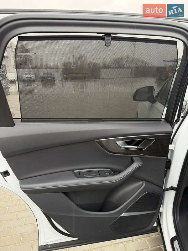 Внедорожник / Кроссовер Audi Q7 2025 в Львове фото 28 Внедорожник / Кроссовер Audi Q7 2025 в Львове