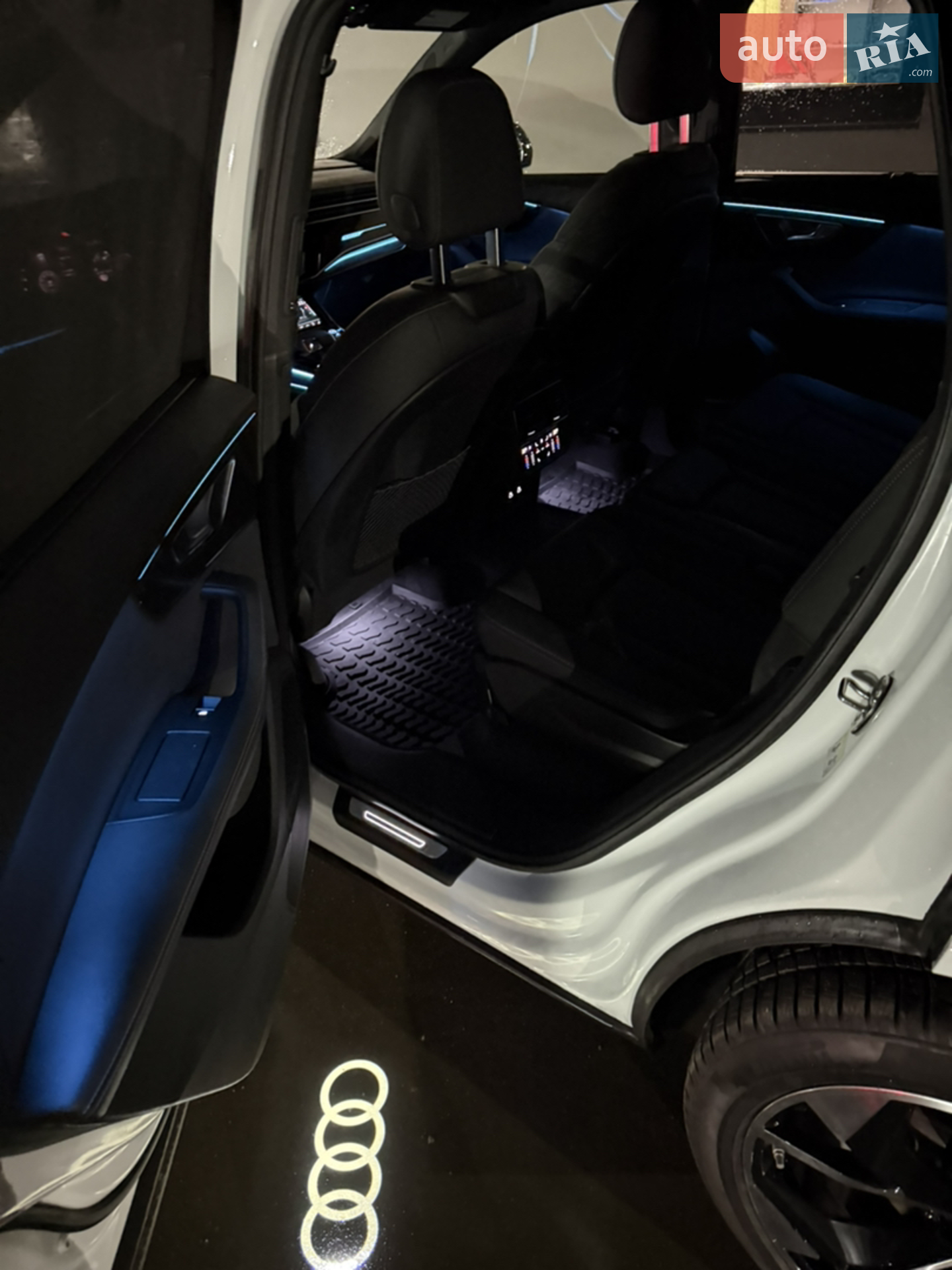 2025 Audi Q7 - мініатюра 32