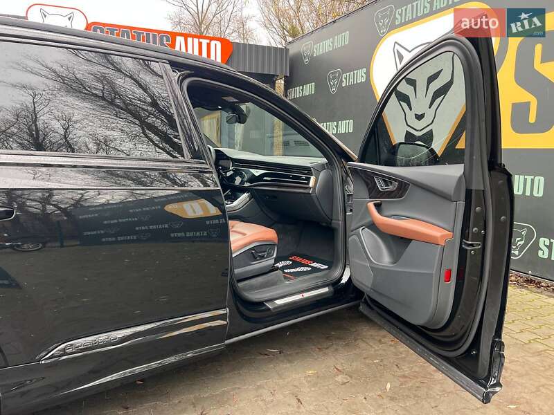 Внедорожник / Кроссовер Audi Q7 2021 в Хмельницком