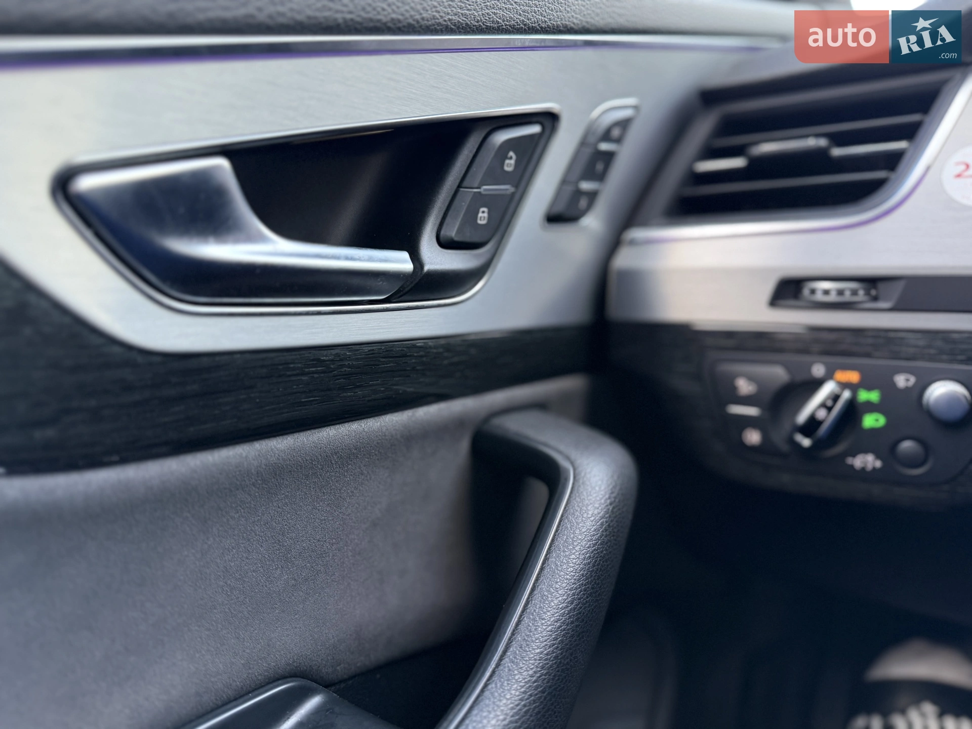 2015 Audi Q7 - мініатюра 13