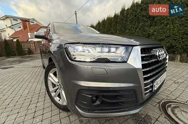 Внедорожник / Кроссовер Audi Q7 2015 в Ровно