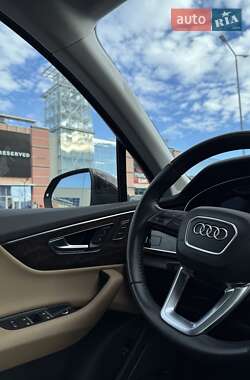 Внедорожник / Кроссовер Audi Q7 2019 в Львове