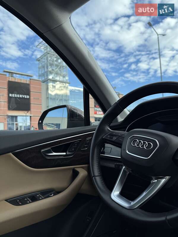 Внедорожник / Кроссовер Audi Q7 2019 в Львове