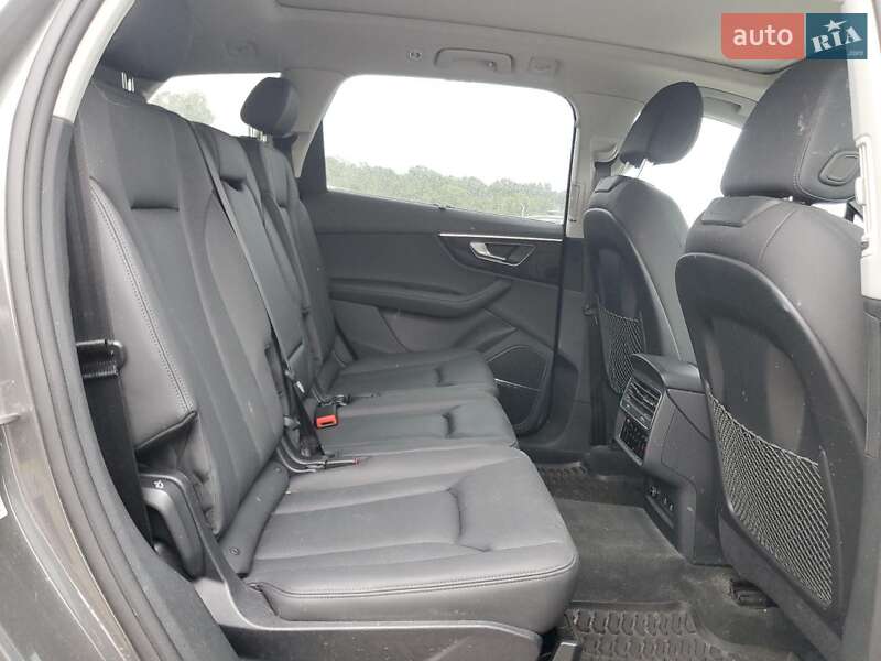 Внедорожник / Кроссовер Audi Q7 2023 в Киеве