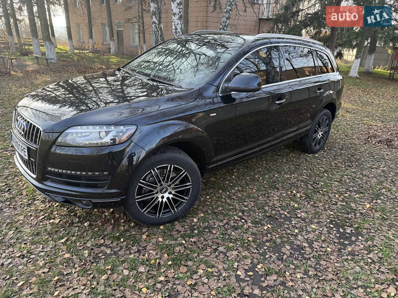 Позашляховик / Кросовер Audi Q7 2013 в Звенигородці фото 9 Позашляховик / Кросовер Audi Q7 2013 в Звенигородці