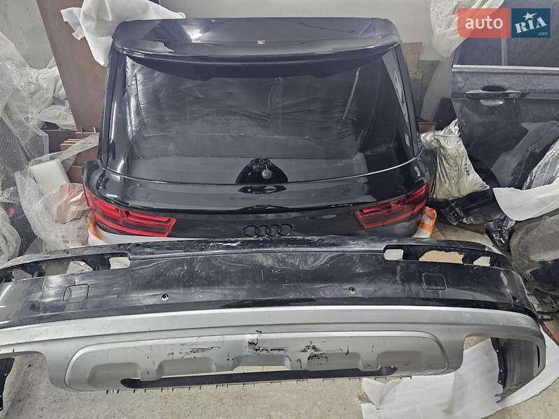 Внедорожник / Кроссовер Audi Q7 2019 в Стрые