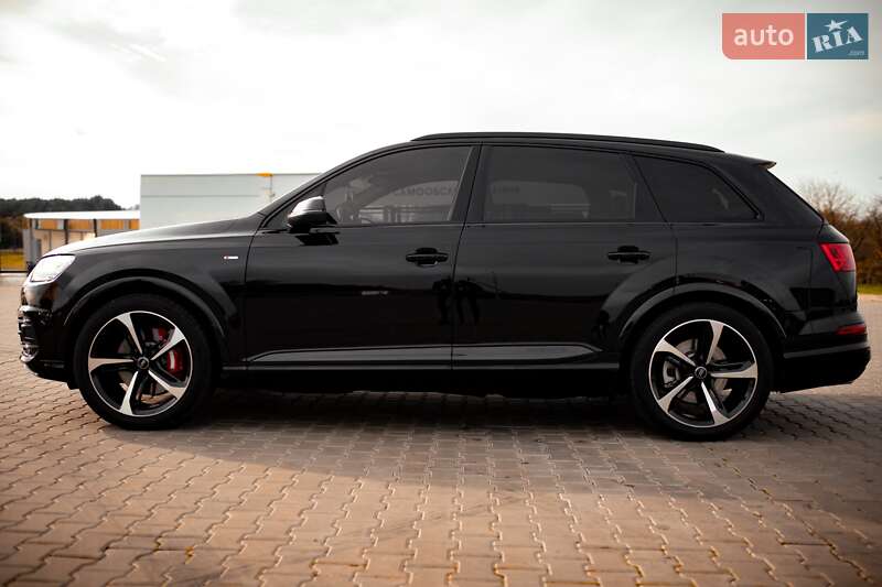 Внедорожник / Кроссовер Audi Q7 2017 в Горохове фото 17 Внедорожник / Кроссовер Audi Q7 2017 в Горохове