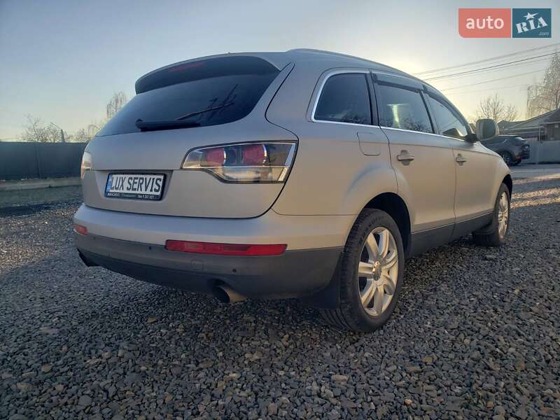 Позашляховик / Кросовер Audi Q7 2008 в Мукачевому