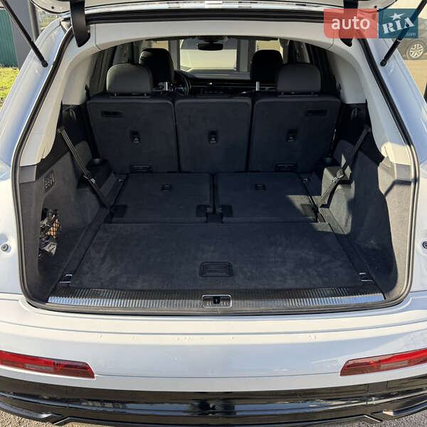 Внедорожник / Кроссовер Audi Q7 2022 в Киеве фото 32 Внедорожник / Кроссовер Audi Q7 2022 в Киеве