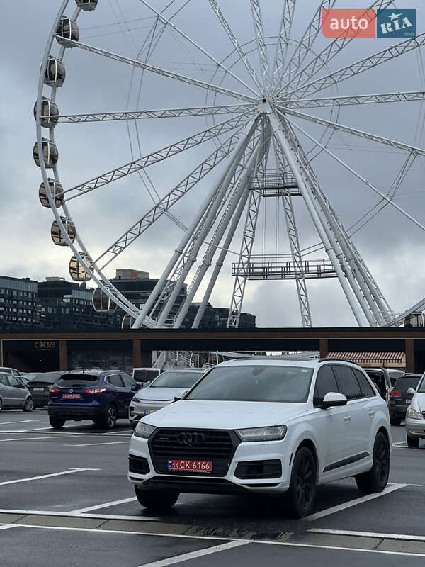 Внедорожник / Кроссовер Audi Q7 2016 в Львове