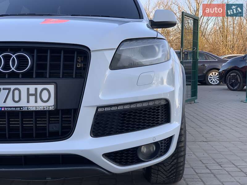 Позашляховик / Кросовер Audi Q7 2011 в Бердичеві