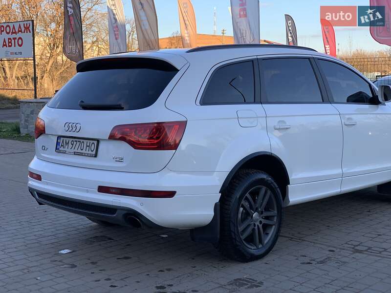 Позашляховик / Кросовер Audi Q7 2011 в Бердичеві