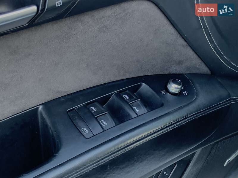 Позашляховик / Кросовер Audi Q7 2011 в Бердичеві