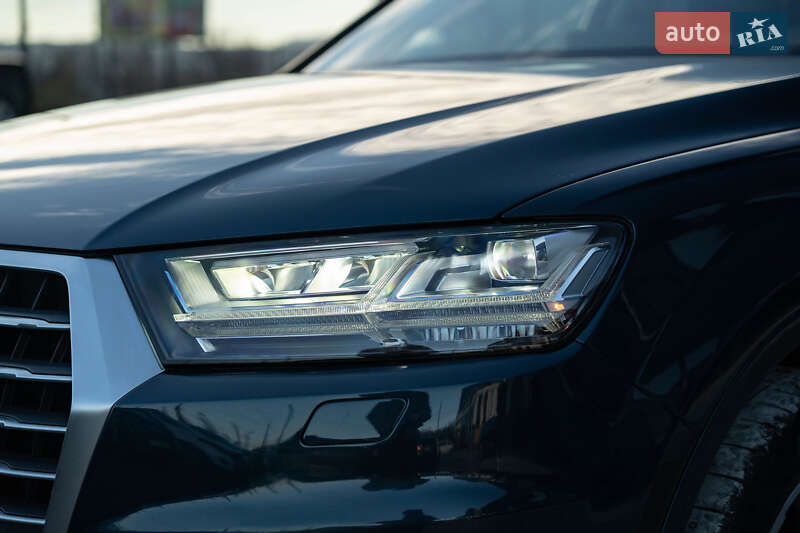 Позашляховик / Кросовер Audi Q7 2018 в Чернівцях фото 15 Позашляховик / Кросовер Audi Q7 2018 в Чернівцях