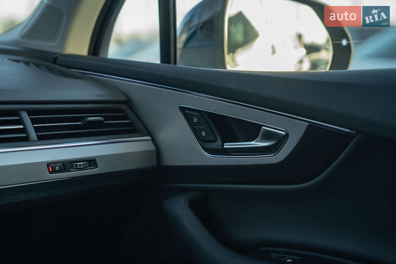 Позашляховик / Кросовер Audi Q7 2018 в Чернівцях фото 33 Позашляховик / Кросовер Audi Q7 2018 в Чернівцях