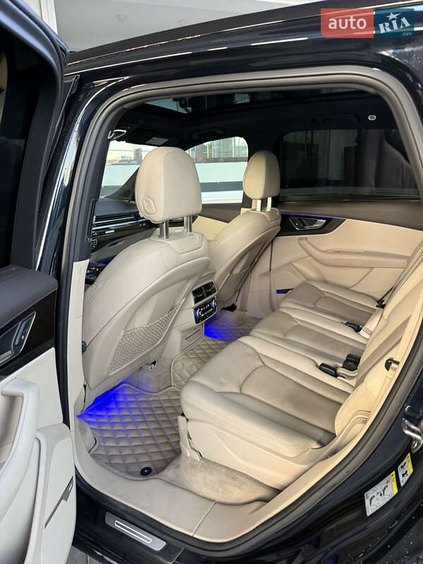 Внедорожник / Кроссовер Audi Q7 2016 в Львове фото 13 Внедорожник / Кроссовер Audi Q7 2016 в Львове