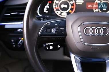 Внедорожник / Кроссовер Audi Q7 2016 в Киеве