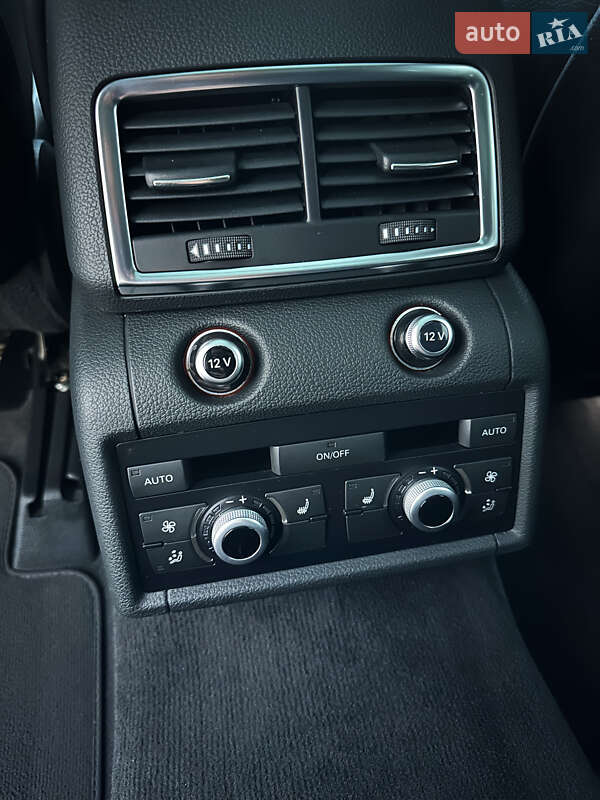 Внедорожник / Кроссовер Audi Q7 2013 в Киеве