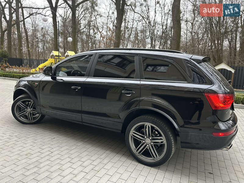 Внедорожник / Кроссовер Audi Q7 2014 в Виннице