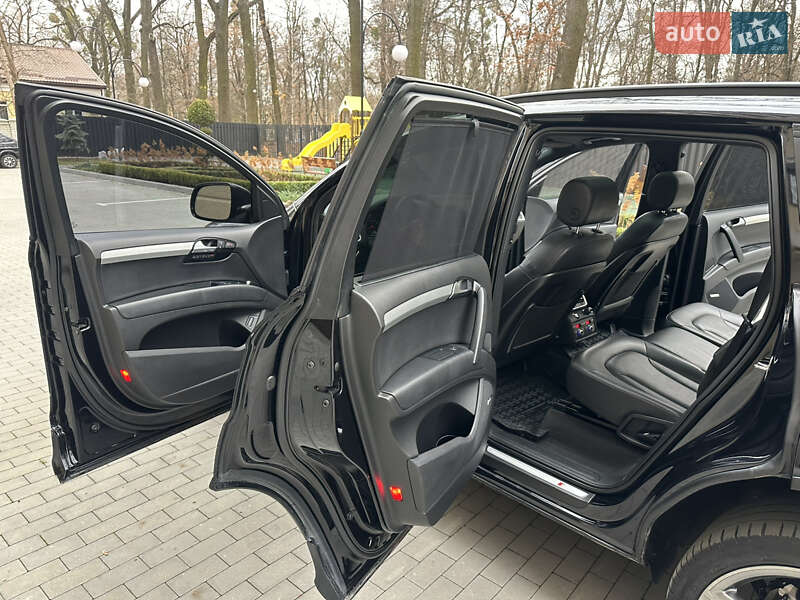 Внедорожник / Кроссовер Audi Q7 2014 в Виннице