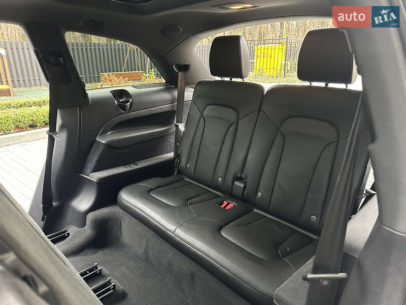 Внедорожник / Кроссовер Audi Q7 2014 в Виннице