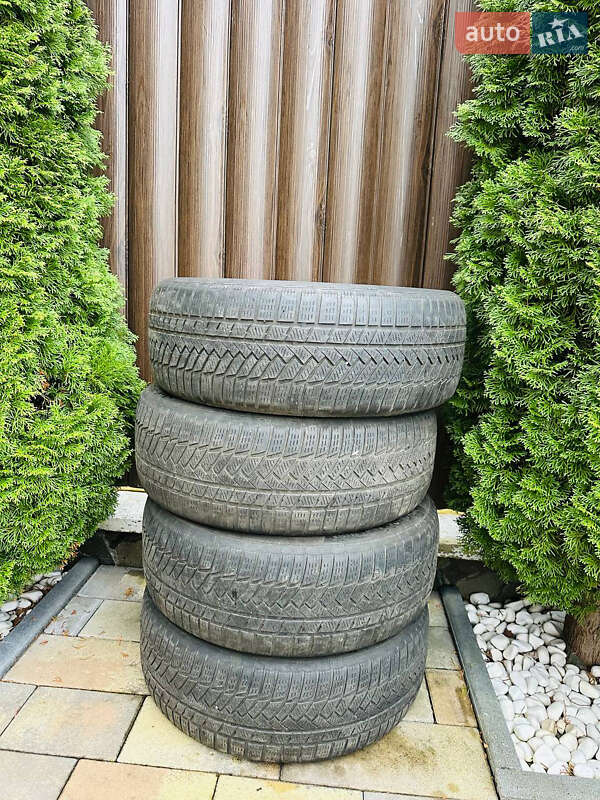 Позашляховик / Кросовер Audi Q7 2010 в Грушево