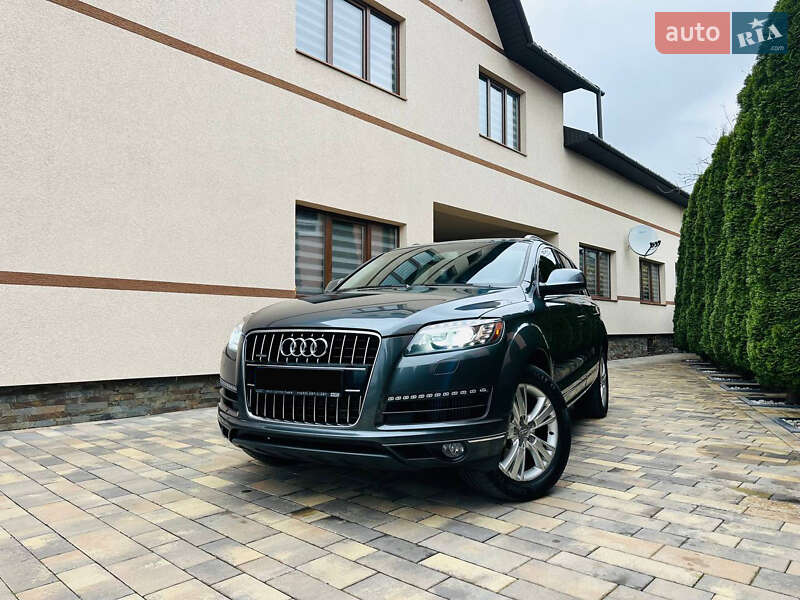 Позашляховик / Кросовер Audi Q7 2010 в Грушево