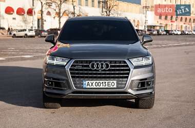 Позашляховик / Кросовер Audi Q7 2017 в Харкові