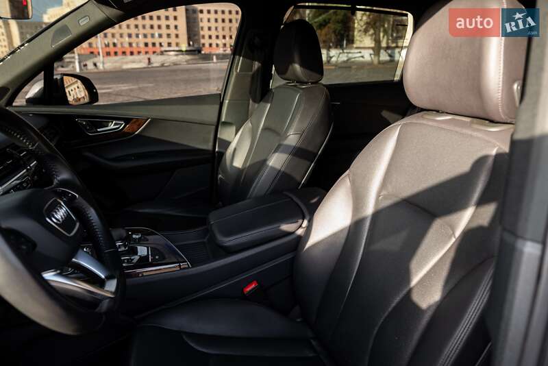 Внедорожник / Кроссовер Audi Q7 2017 в Харькове фото 48 Внедорожник / Кроссовер Audi Q7 2017 в Харькове