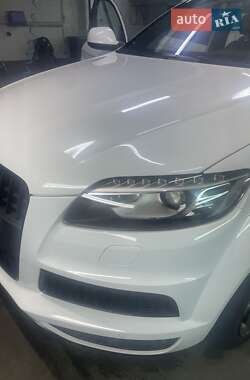 Внедорожник / Кроссовер Audi Q7 2013 в Полтаве
