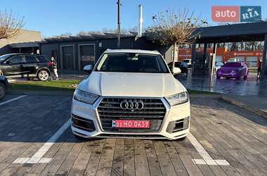 Внедорожник / Кроссовер Audi Q7 2015 в Днепре