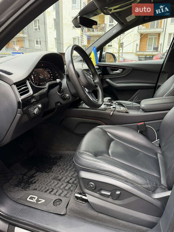 Внедорожник / Кроссовер Audi Q7 2019 в Львове